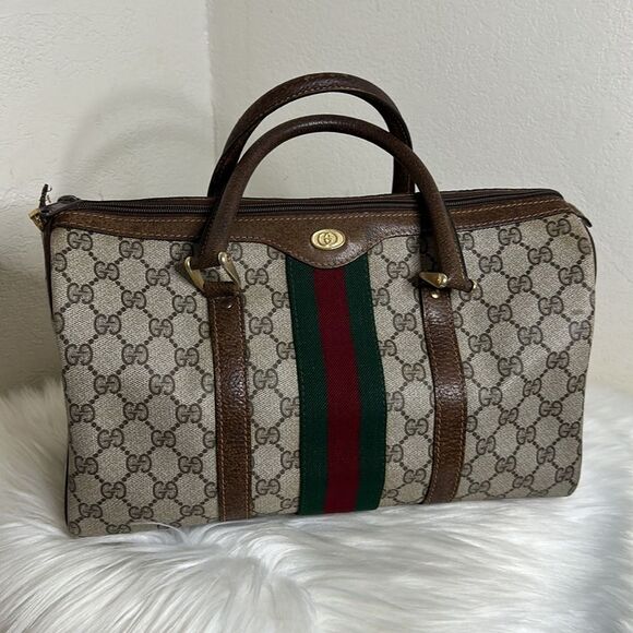 💯Authentic Gucci Boston Handbag with Cherryline 🍀 - Picture 16 of 16